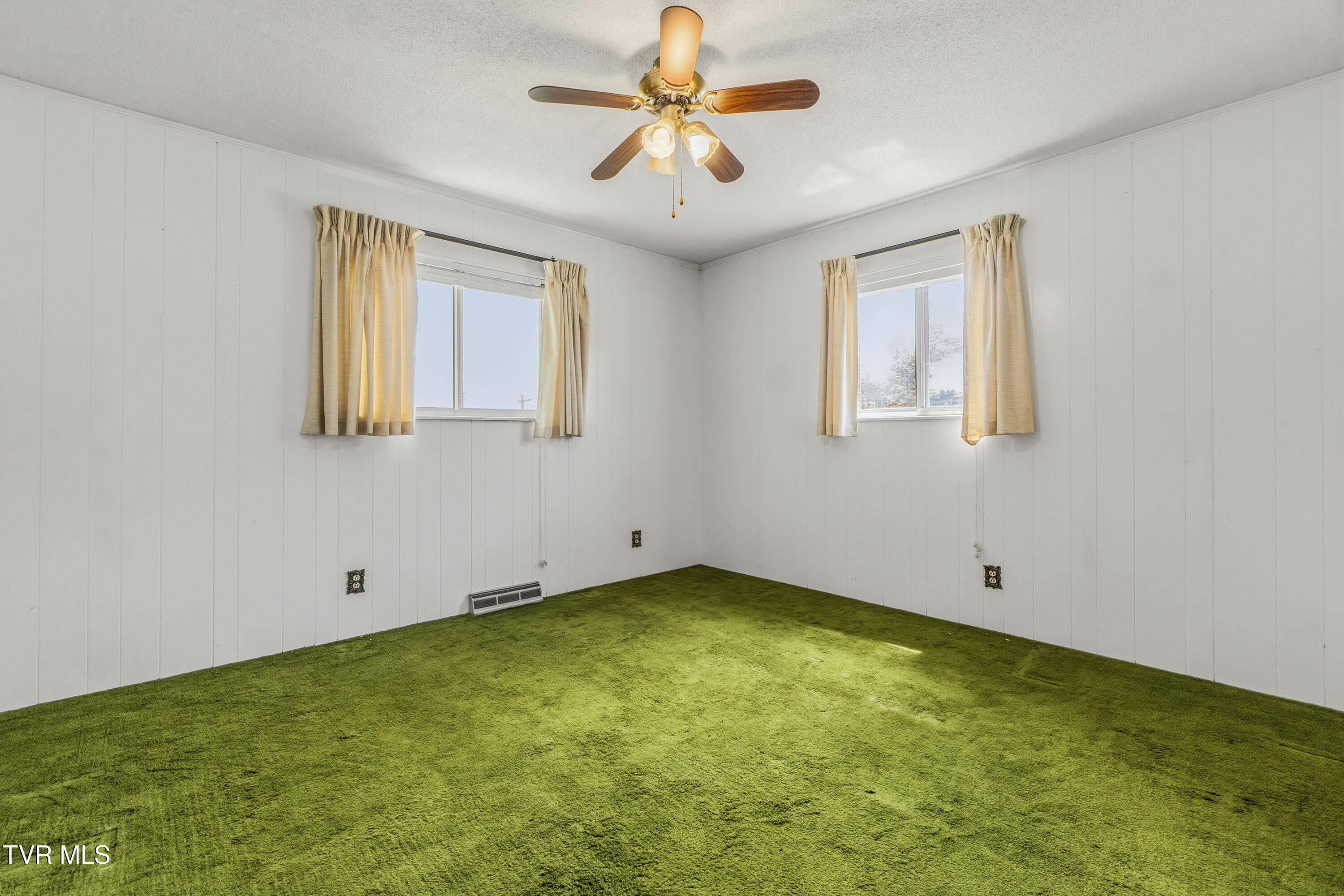 595 East Allens Bridge Road Greeneville, TN 37743 - Photo 27 of 63 27