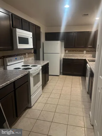 $2,400 | 11223 Hannah Way, Unit 1, Upper Marlboro, MD 20774