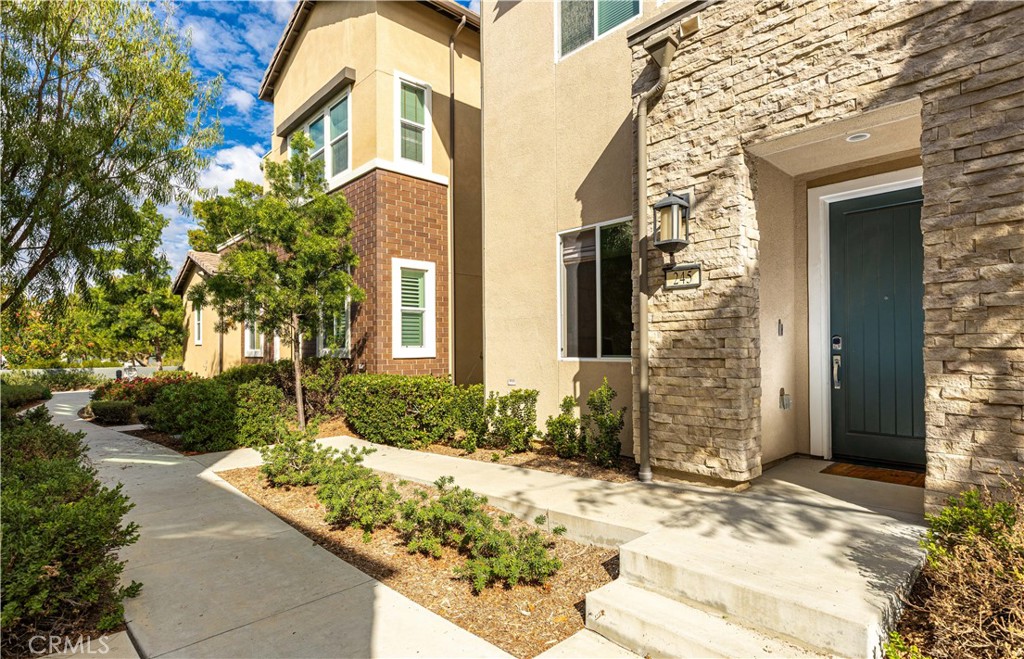 245 Follyhatch Irvine, CA 92618 - Photo 42 of 44 a front view of a house