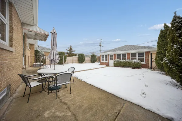 $540,000 | 8229 Giddings Street, Norridge, IL 60706