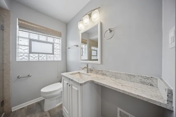 $540,000 | 8229 Giddings Street, Norridge, IL 60706