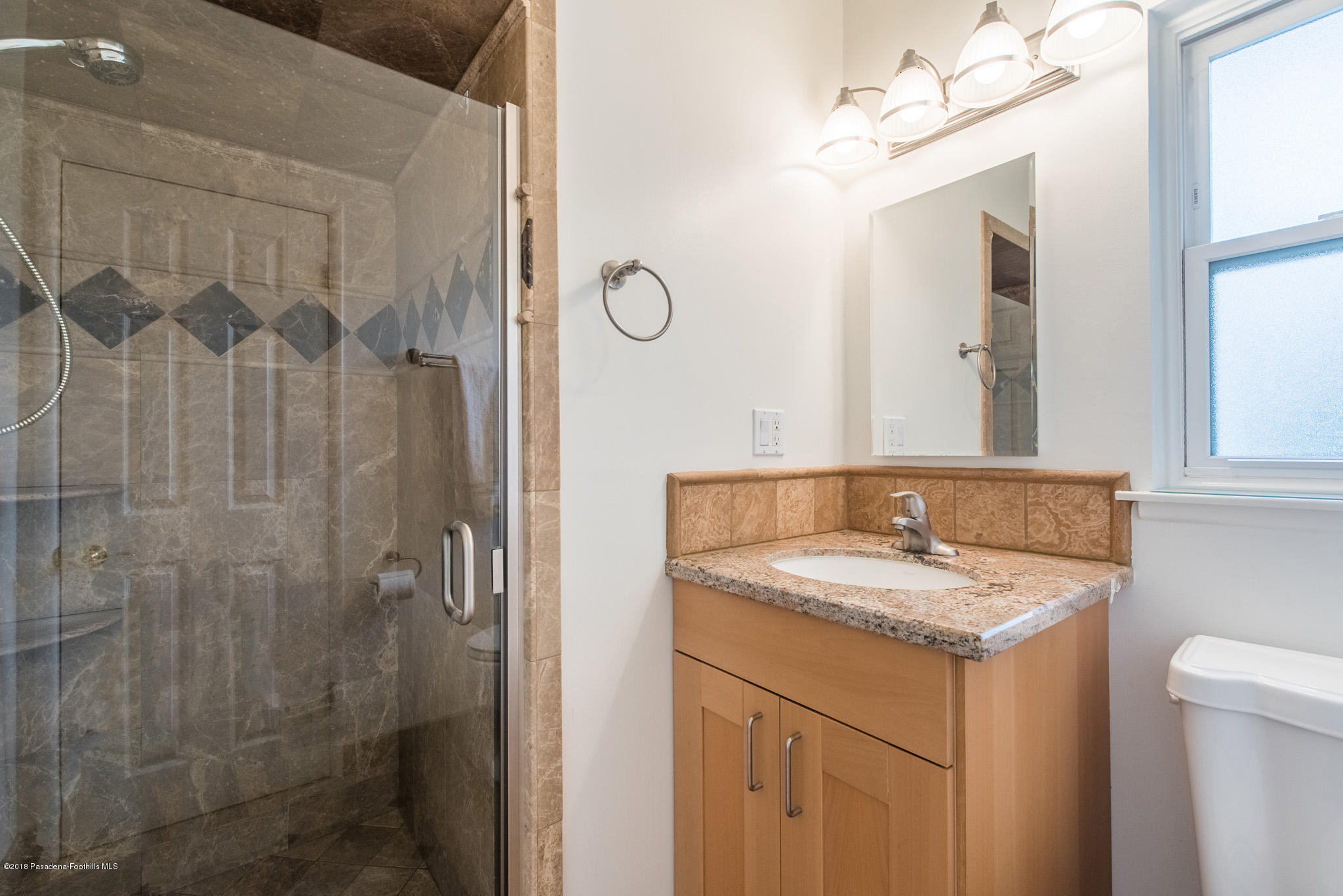 7135 Samoa Place Tujunga, CA 91042 - Photo 20 of 33 snaplistla_20