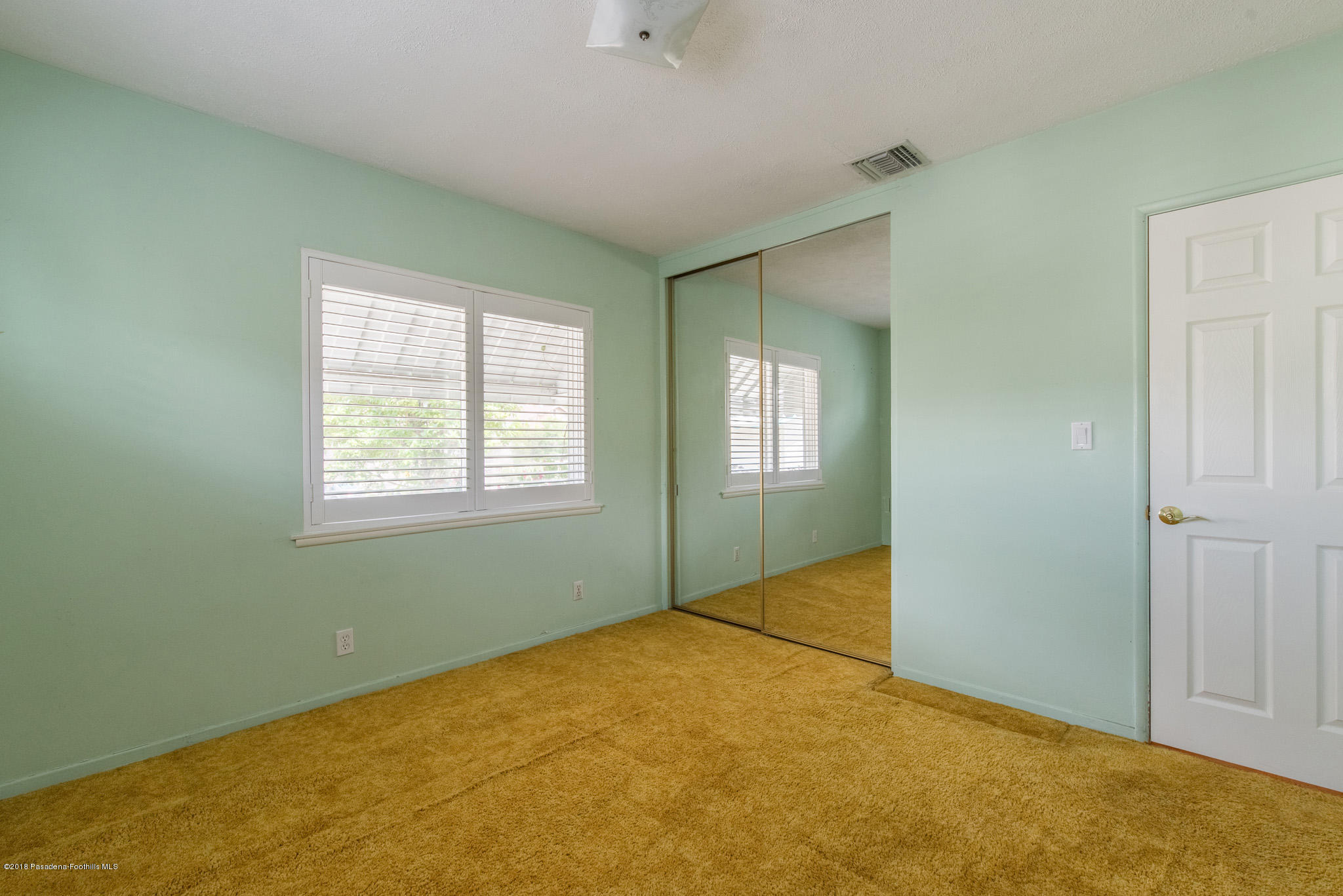 7135 Samoa Place Tujunga, CA 91042 - Photo 23 of 33 snaplistla_24