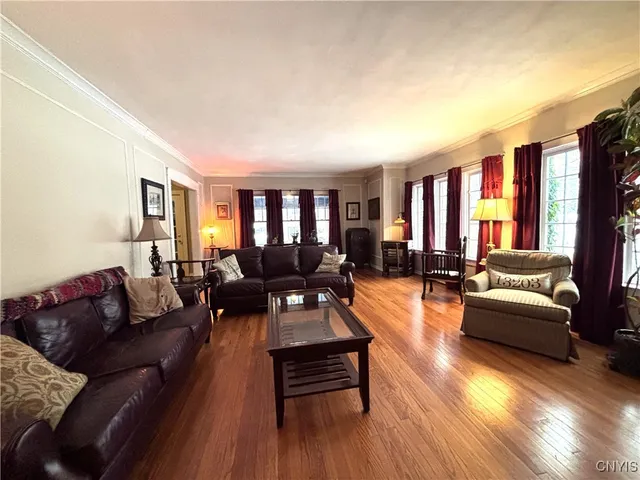 $395,000 | 13 Brattle Road, Syracuse, NY 13203