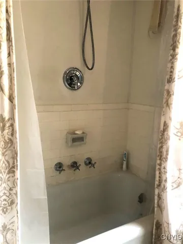 $395,000 | 13 Brattle Road, Syracuse, NY 13203