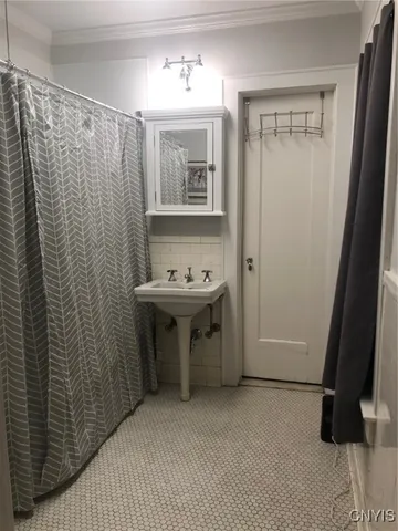 $395,000 | 13 Brattle Road, Syracuse, NY 13203