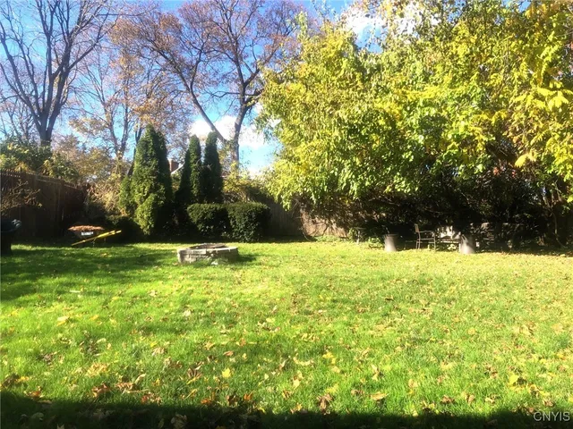 $395,000 | 13 Brattle Road, Syracuse, NY 13203