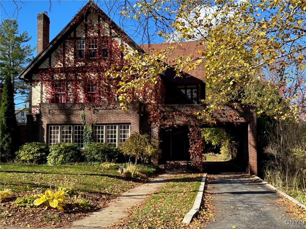 13 Brattle Road Syracuse, NY 13203 - Photo 45 of 48 13 Brattle Road Beautiful Eaglish Tudor Front