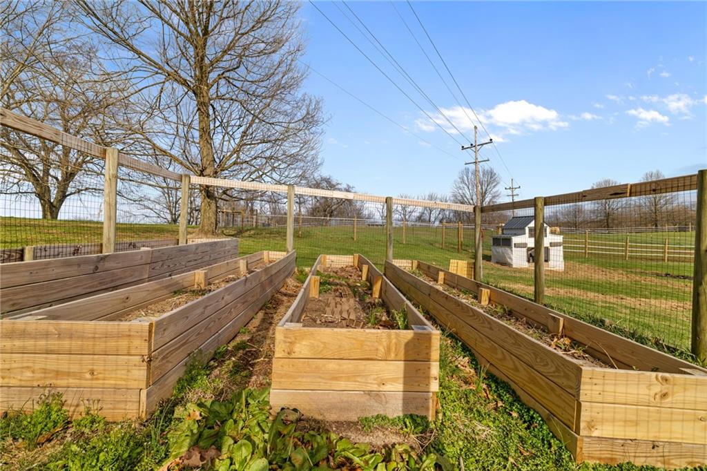 101 Hamtom Road Eighty Four, PA 15330 - Photo 42 of 50