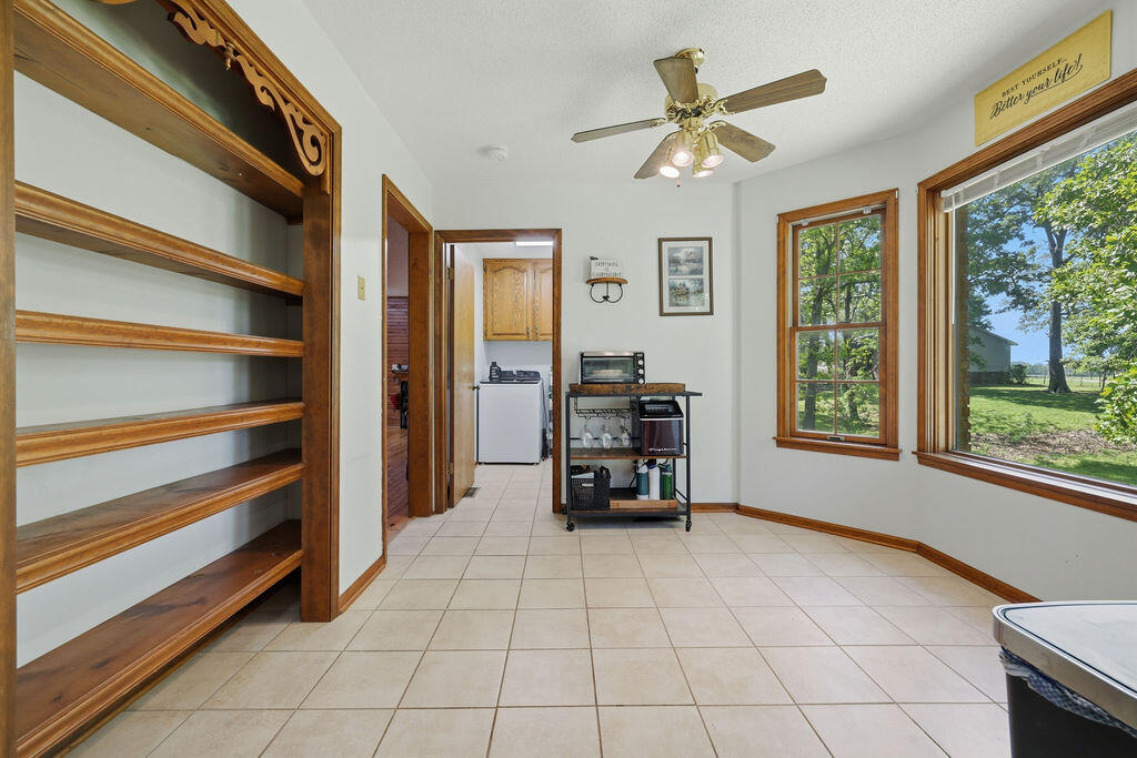 643 Beach Road Kirksey, KY 42054 - Photo 14 of 33 Breakfast Nook