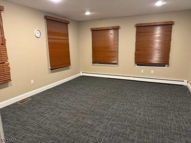 51 Main Street Succasunna, NJ 07876 - Photo 11 of 33