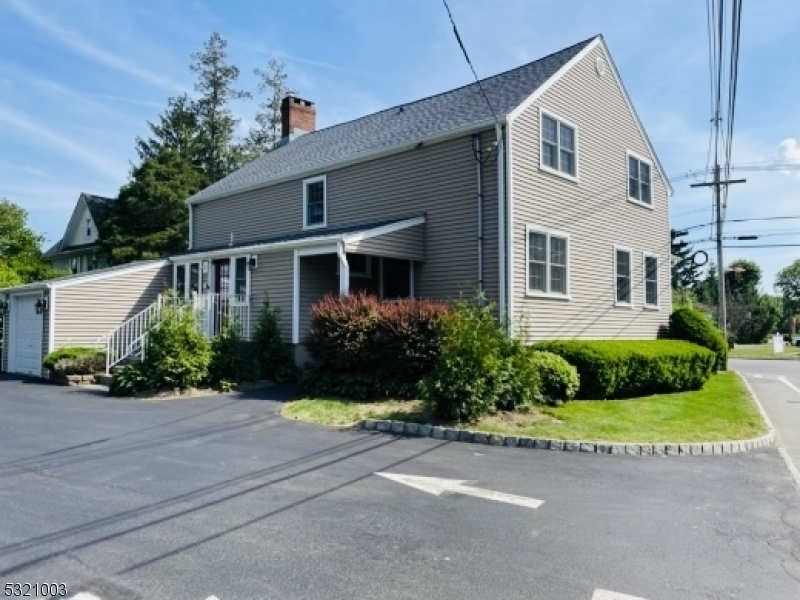 51 Main Street Succasunna, NJ 07876 - Photo 2 of 33