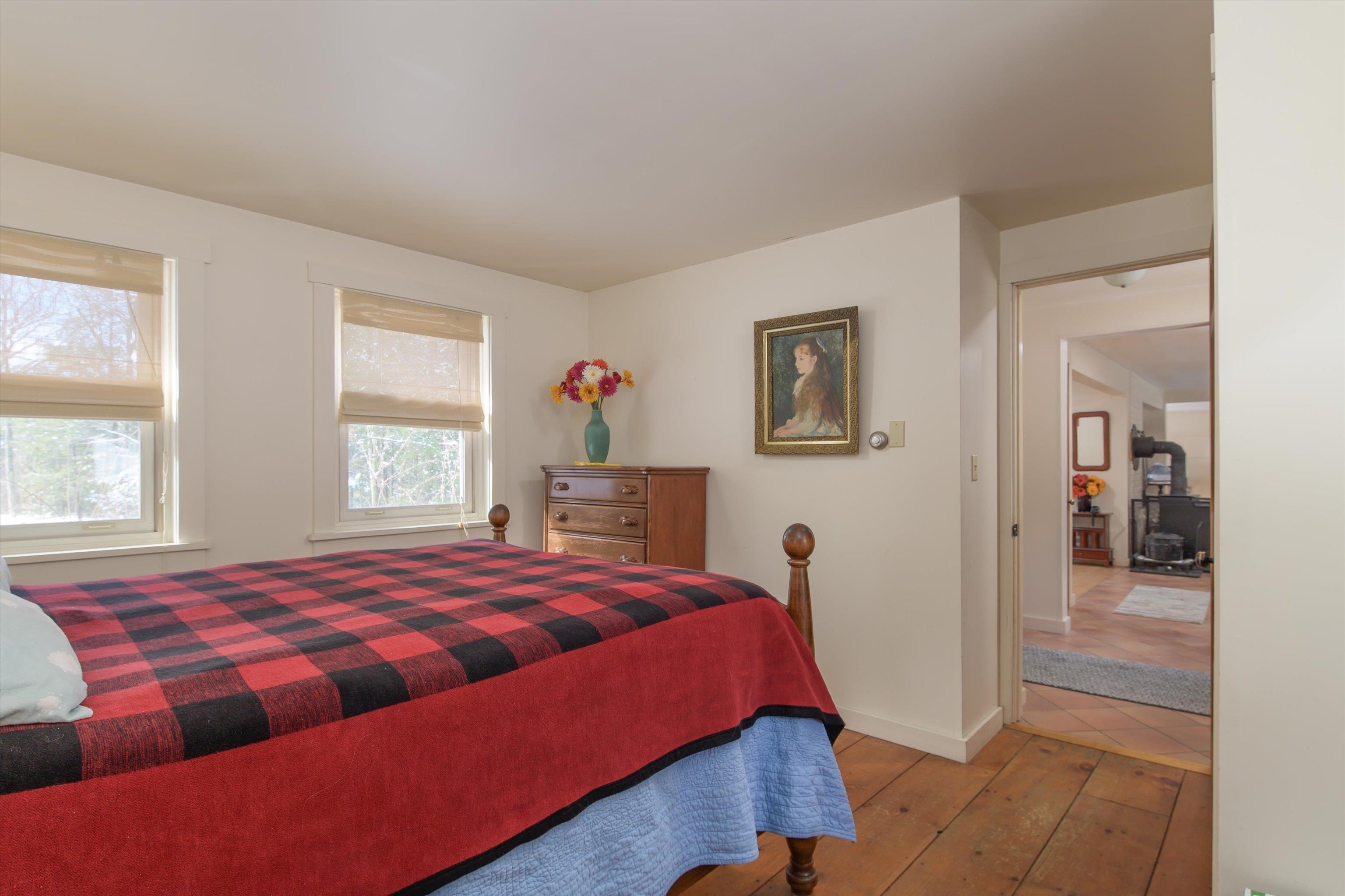 56 Lee Road Brattleboro, VT 05301 - Photo 15 of 32