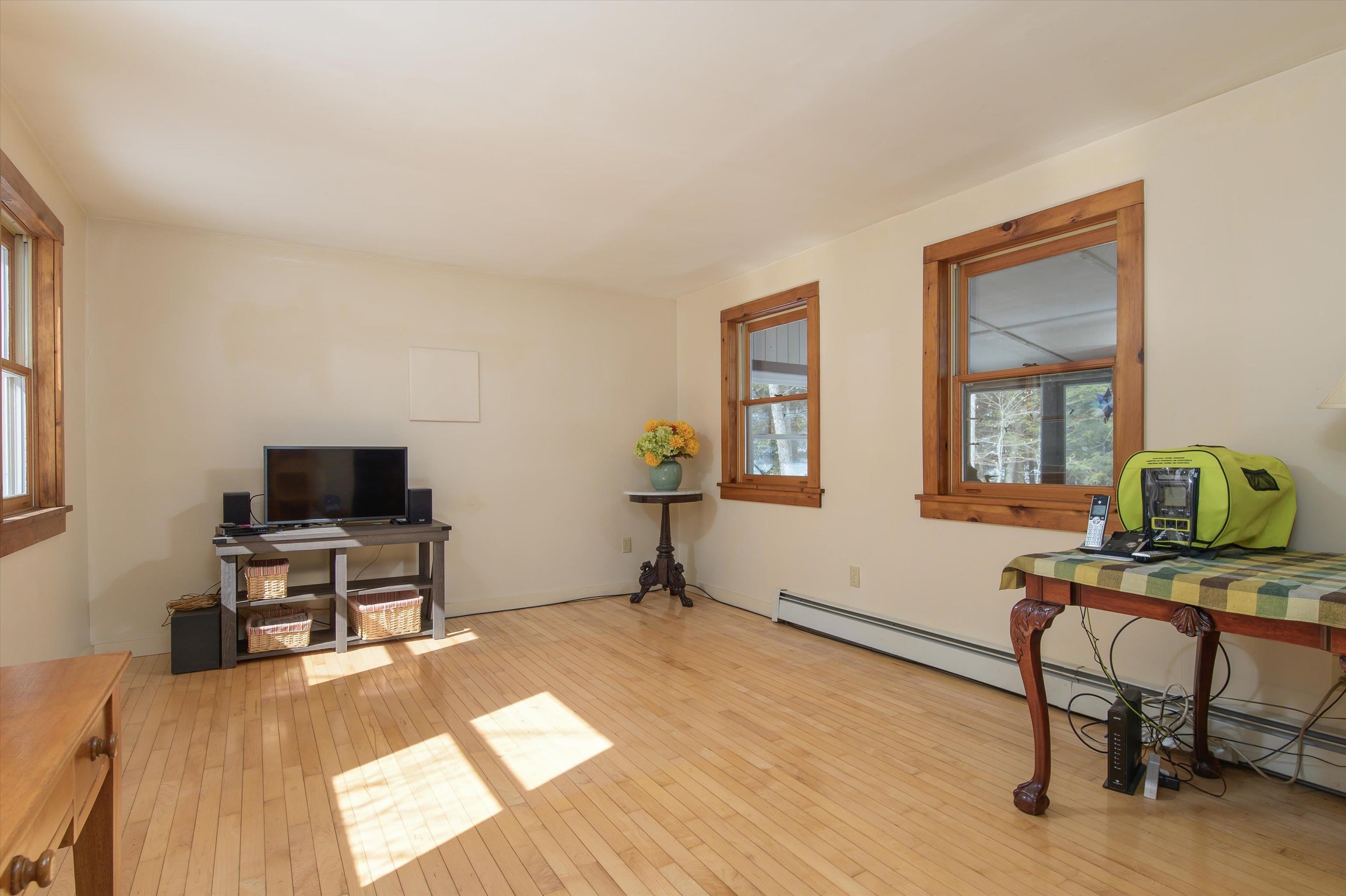 56 Lee Road Brattleboro, VT 05301 - Photo 20 of 32