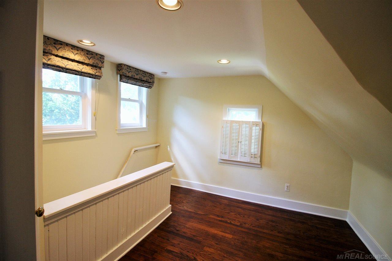 314 Reno Lane Grosse Pointe Farms, MI 48236 - Photo 18 of 29