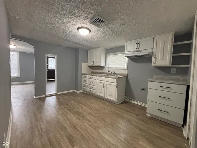 $128,900 | 2912-2914 Collier Street, Indianapolis, IN 46241