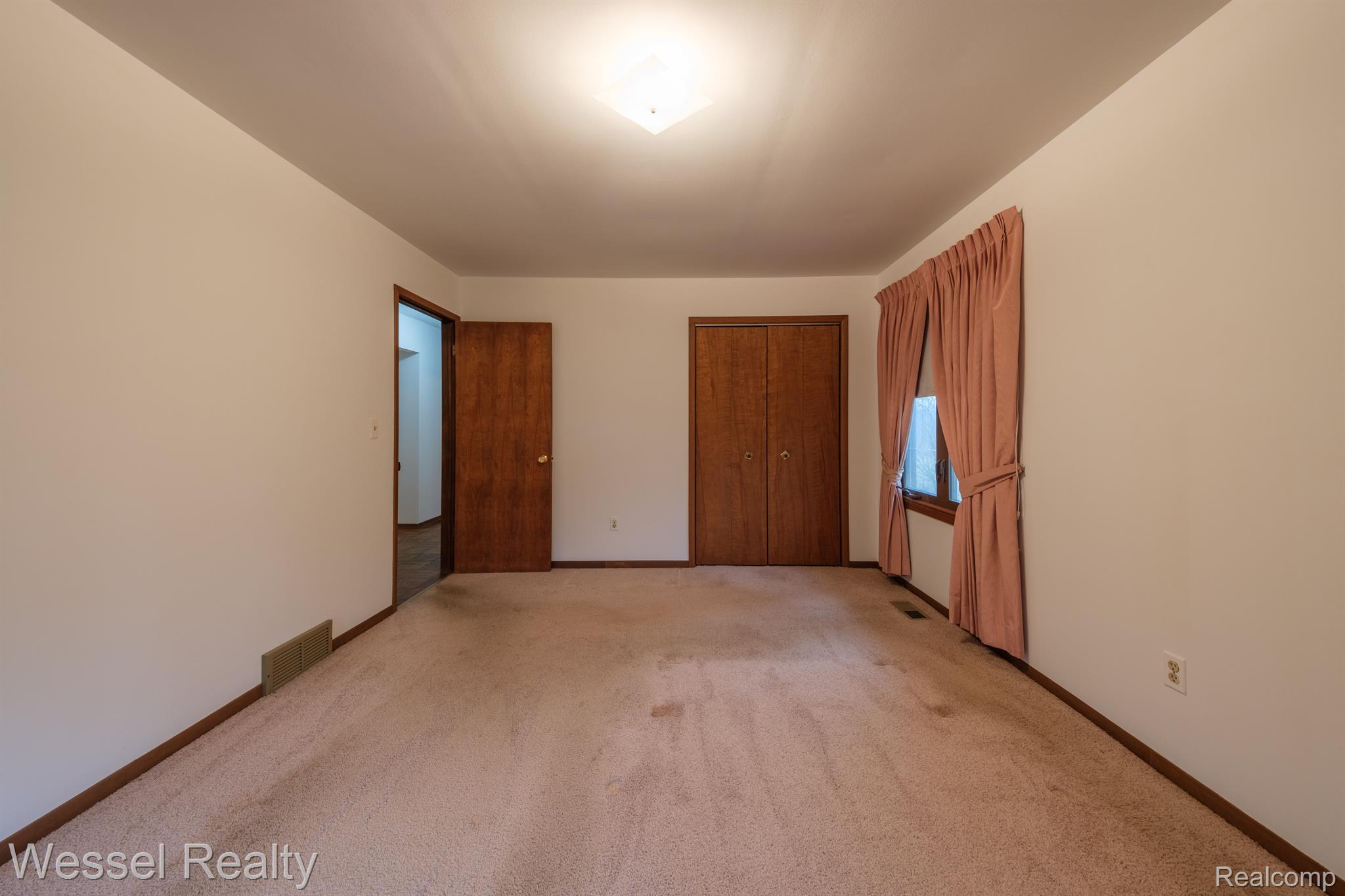 29720 Armada Ridge Road Richmond, MI 48062 - Photo 17 of 42 Gallery Image 17
