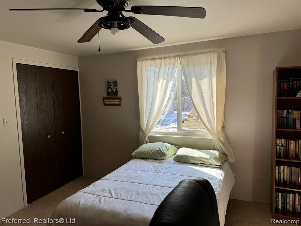 301 Meadowlake Road Canton, MI 48188 - Photo 17 of 27