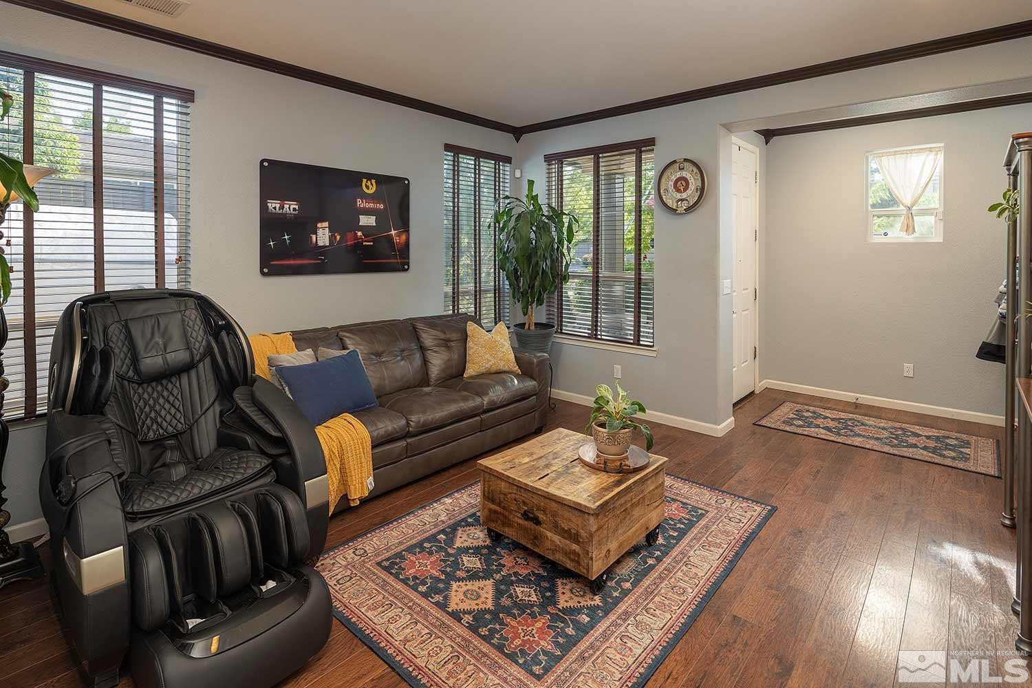 13850 Seabiscuit Drive Reno, NV 89521 - Photo 5 of 40 Photo 5