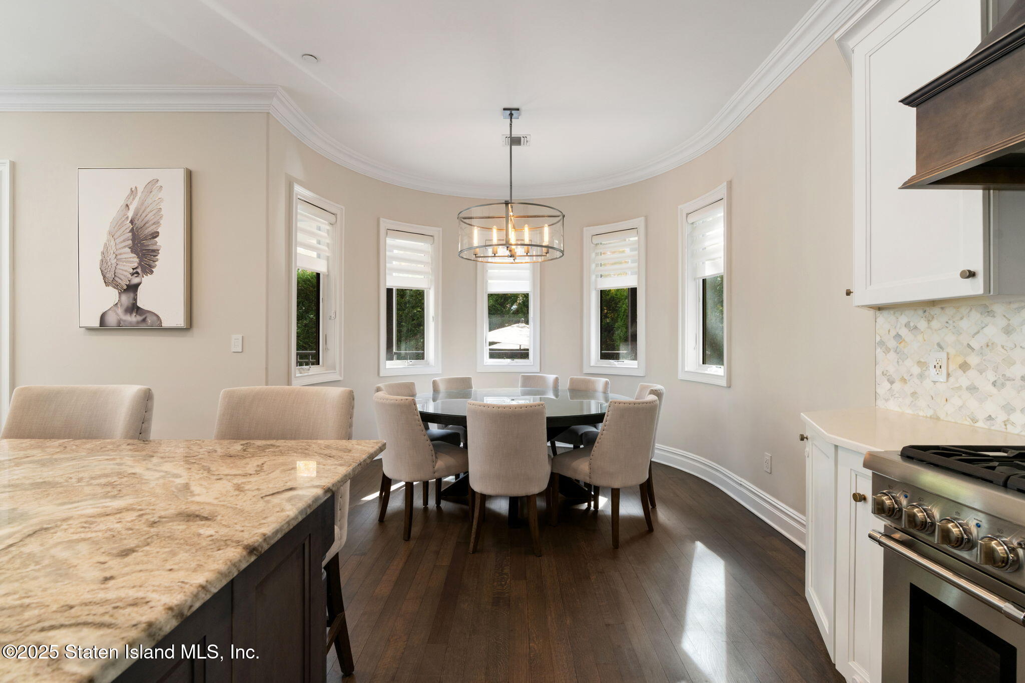 312 London Road Staten Island, NY 10306 - Photo 17 of 82 321 London Rd Dining Area