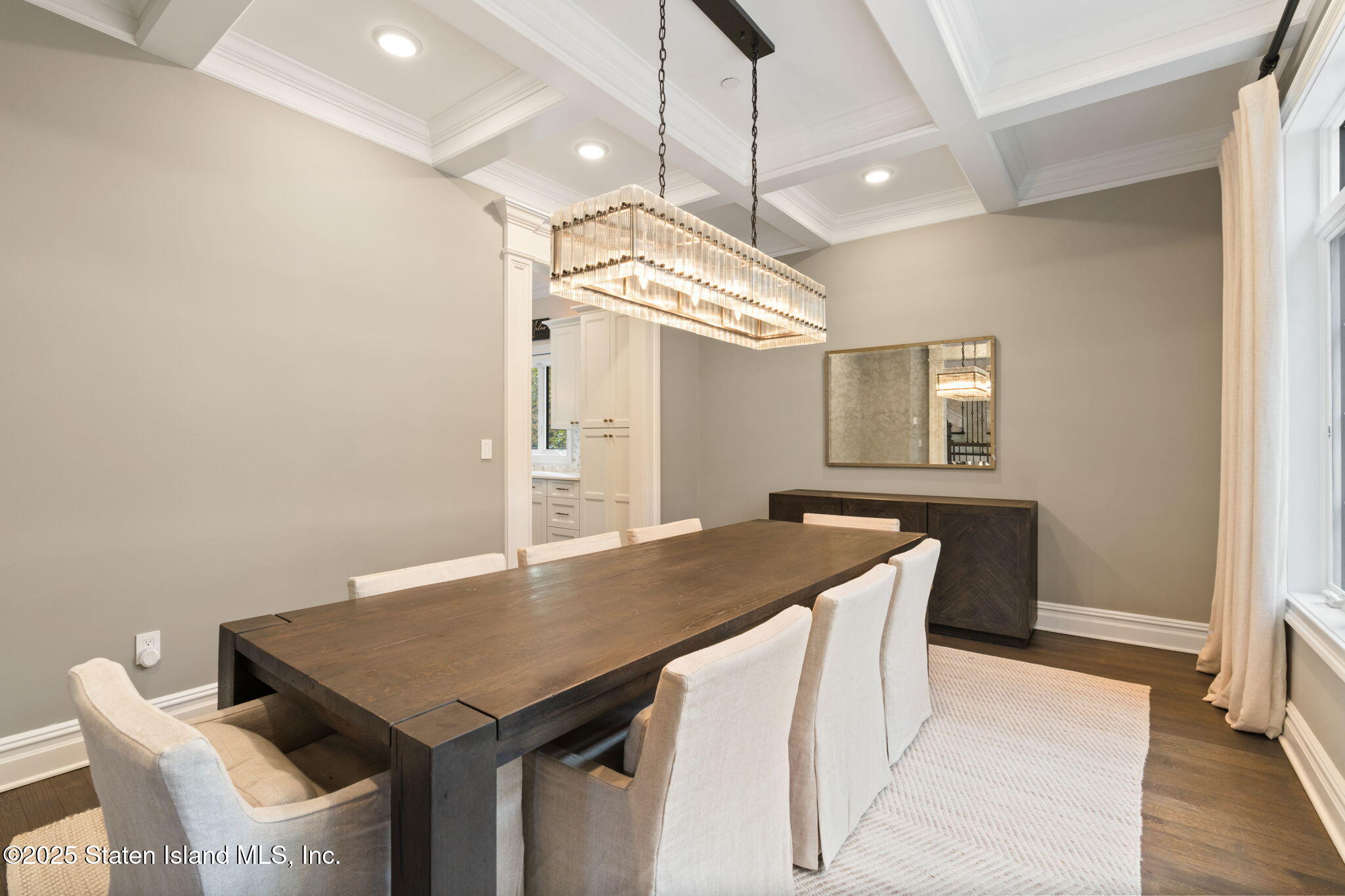 312 London Road Staten Island, NY 10306 - Photo 27 of 82 321 London Rd Dining Area