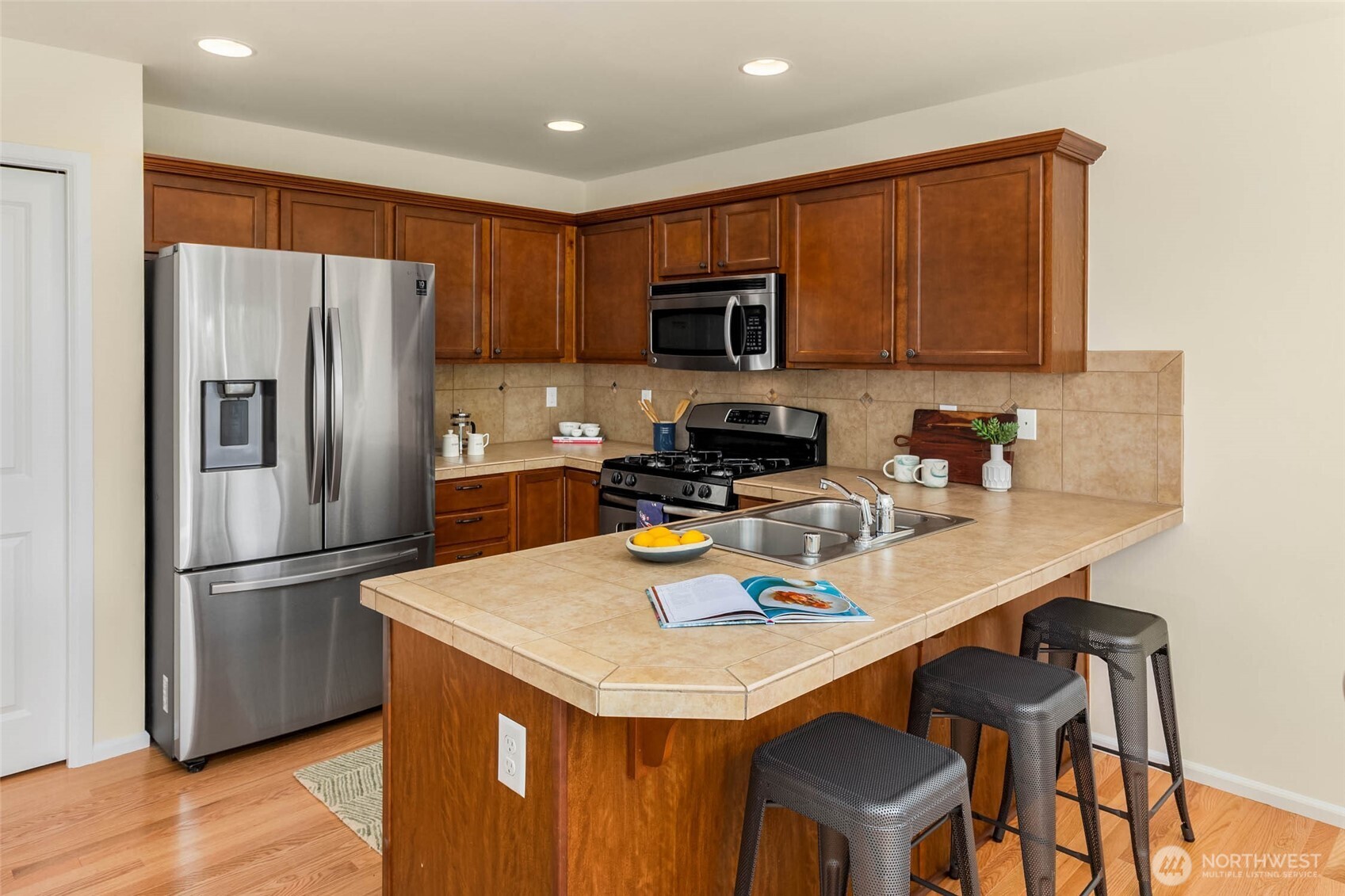 4200 166th Place Southeast Bothell, WA 98012 - Photo 9 of 30