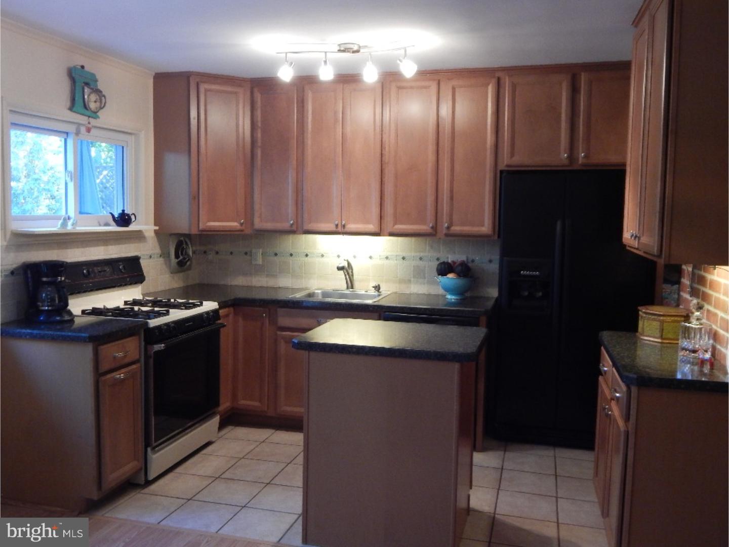 1104 Churchill Road Glenside, PA 19038 - Photo 7 of 25 Gallery Image 7