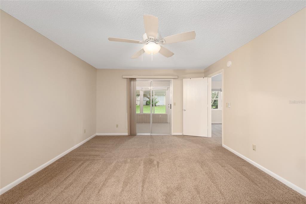 9382 Southwest 89th Court Road, Unit C Ocala, FL 34481 - Photo 24 of 48