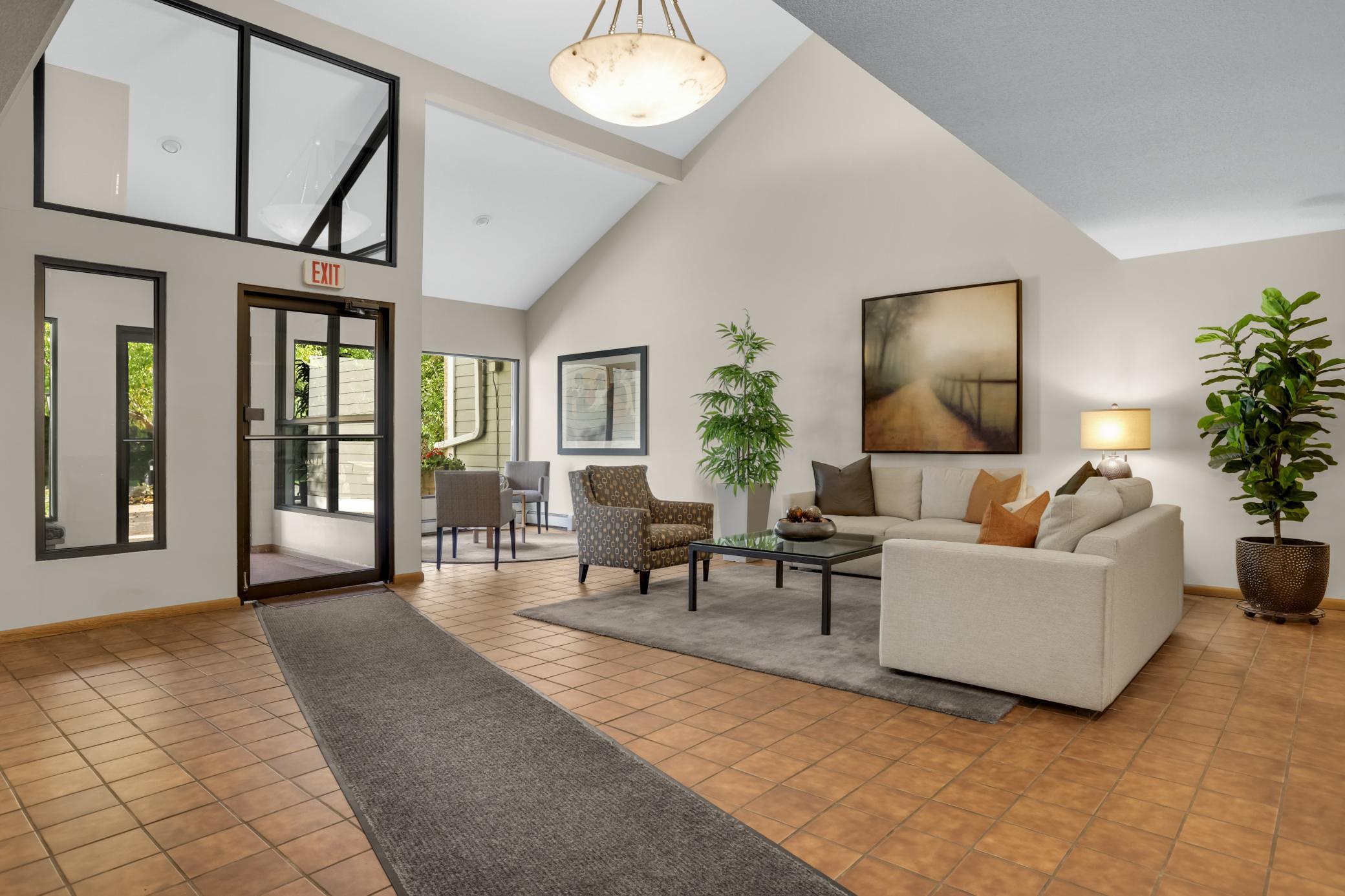 3030 St Albans Mill Road, Unit 211 Minnetonka, MN 55305 - Photo 22 of 31 Gallery Image 22