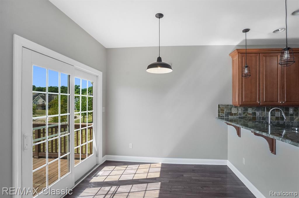 24825 Reeds Pointe Drive Novi, MI 48374 - Photo 19 of 56