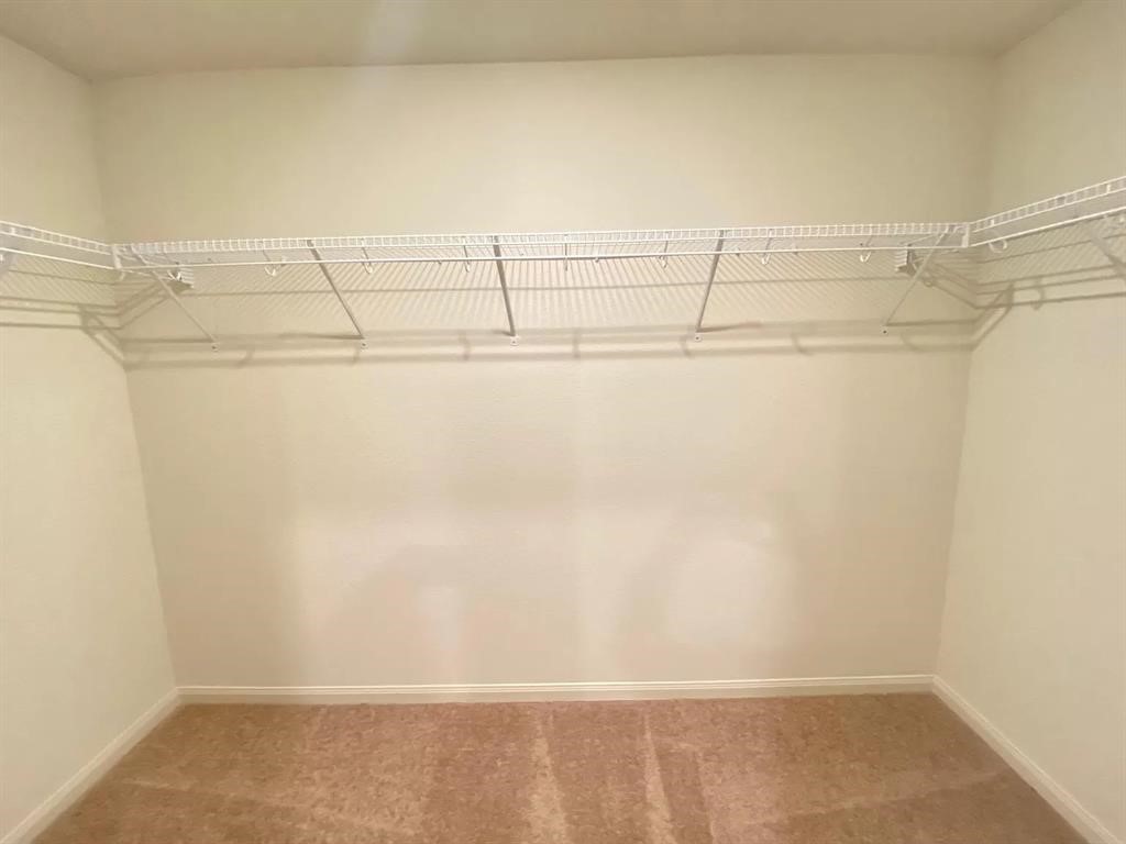 213 Allington Circle Jarrell, TX 76537 - Photo 9 of 16