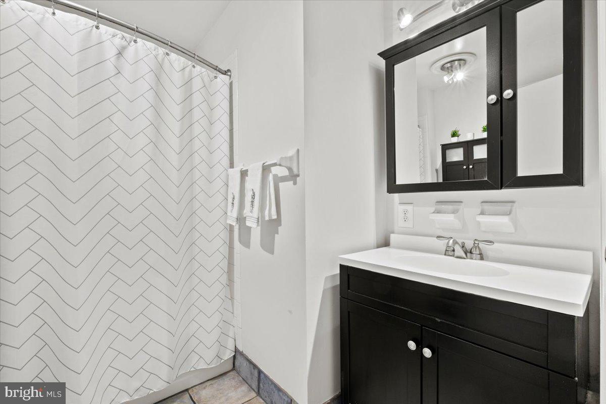 3 Gardner Road Cherry Hill, NJ 08034 - Photo 17 of 36