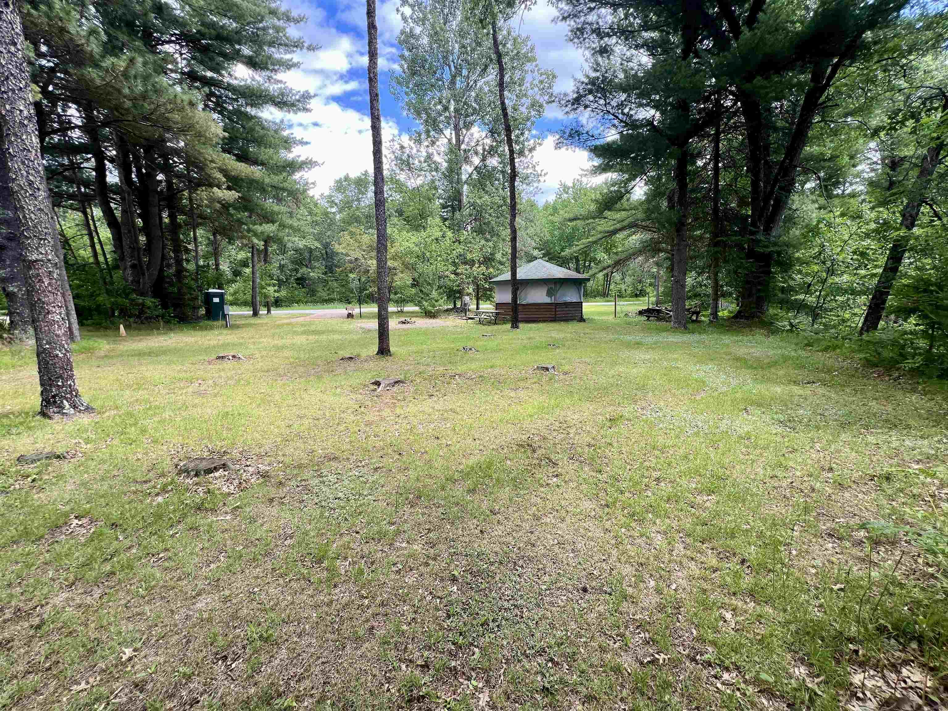 W7167 St Paul Road Crivitz, WI 54114 - Photo 17 of 21