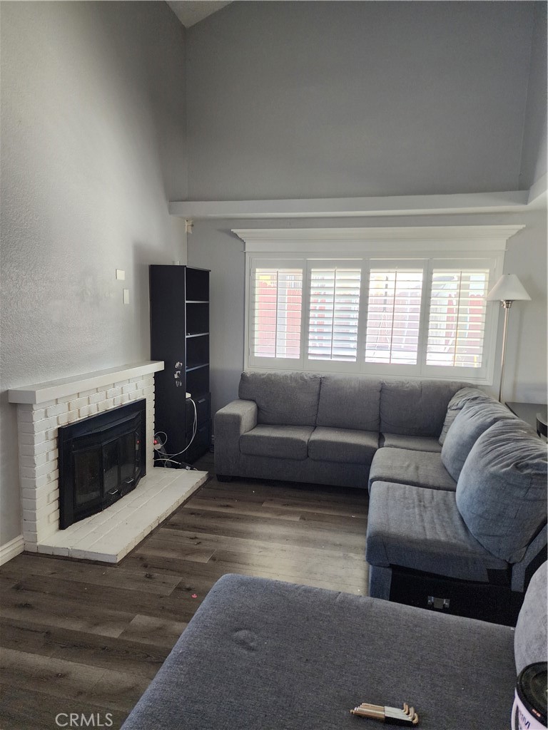 23787 Cold Spring Moreno Valley, CA 92557 - Photo 3 of 17