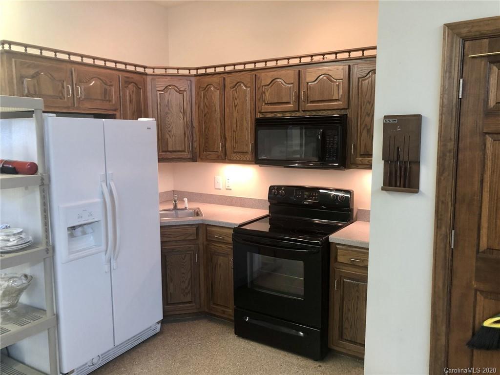 1860 Thomasville Road Conover, NC 28613 - Photo 33 of 41 Gallery Image 33