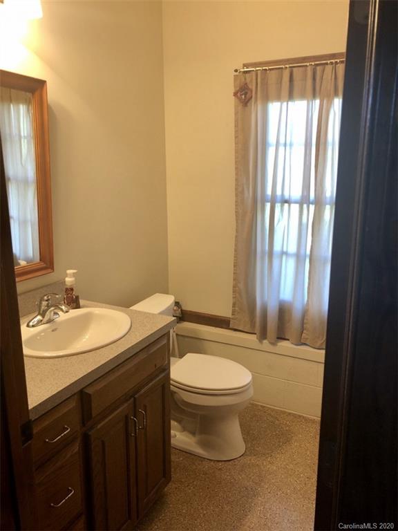 1860 Thomasville Road Conover, NC 28613 - Photo 36 of 41 Gallery Image 36
