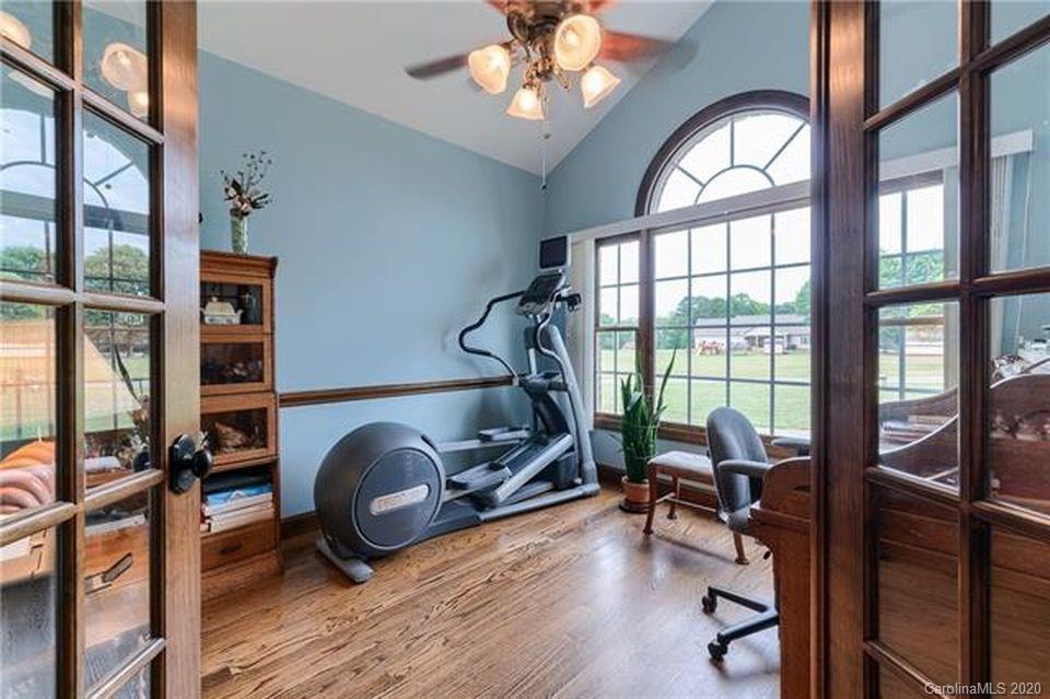 1860 Thomasville Road Conover, NC 28613 - Photo 10 of 41 Gallery Image 10