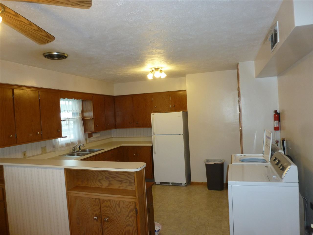 601 Ridge Road Bay City, MI 48708 - Photo 6 of 23