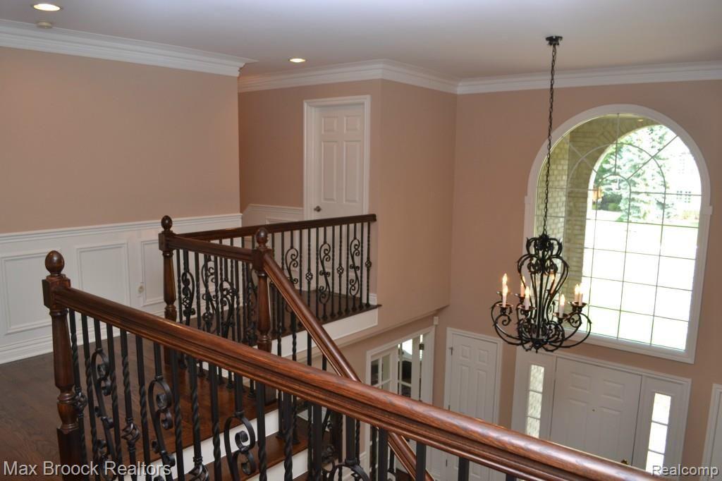 3077 Mapleridge Court Rochester Hills, MI 48309 - Photo 34 of 49