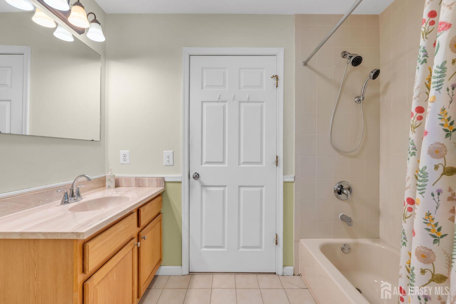 34 Biondi Avenue Old Bridge, NJ 07721 - Photo 47 of 57