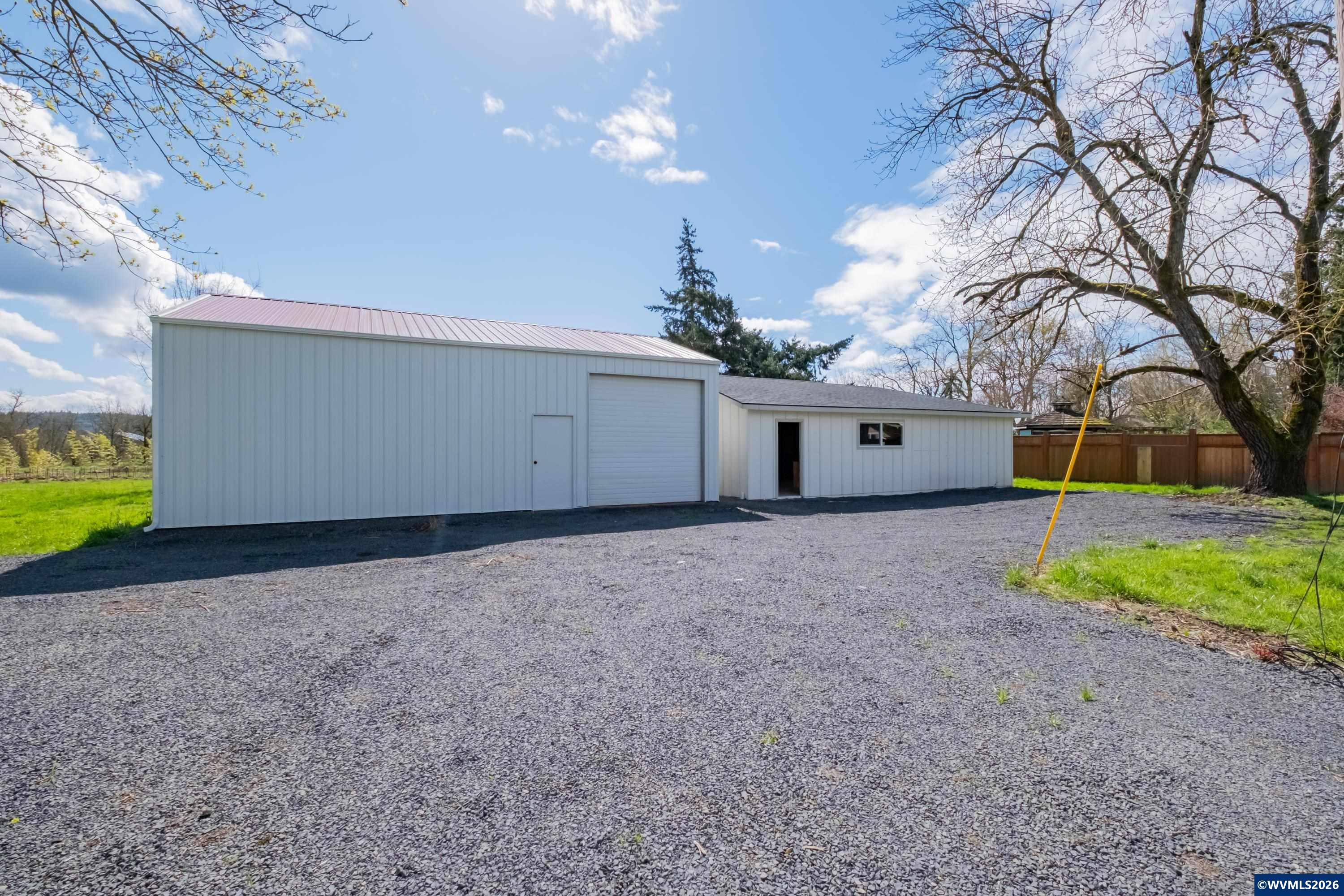 33001 Sandridge Road Lebanon, OR 97355 - Photo 41 of 50