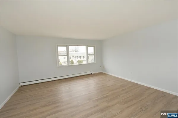 $2,500 | 421 Leonhardt Drive, Unit 2, Saddle Brook, NJ 07663