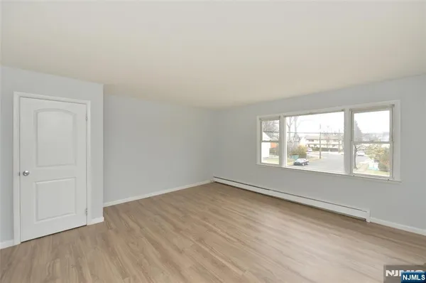 $2,500 | 421 Leonhardt Drive, Unit 2, Saddle Brook, NJ 07663