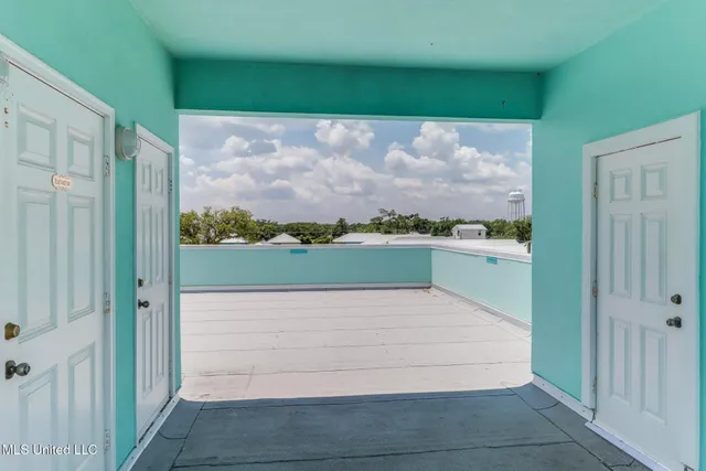 $439,000 | 80 East Beach Boulevard, Unit 7, Gulfport, MS 39507