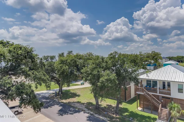 $439,000 | 80 East Beach Boulevard, Unit 7, Gulfport, MS 39507