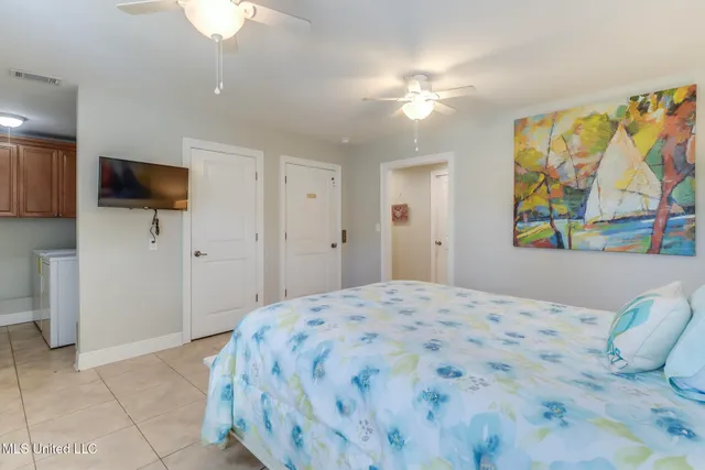 $439,000 | 80 East Beach Boulevard, Unit 7, Gulfport, MS 39507