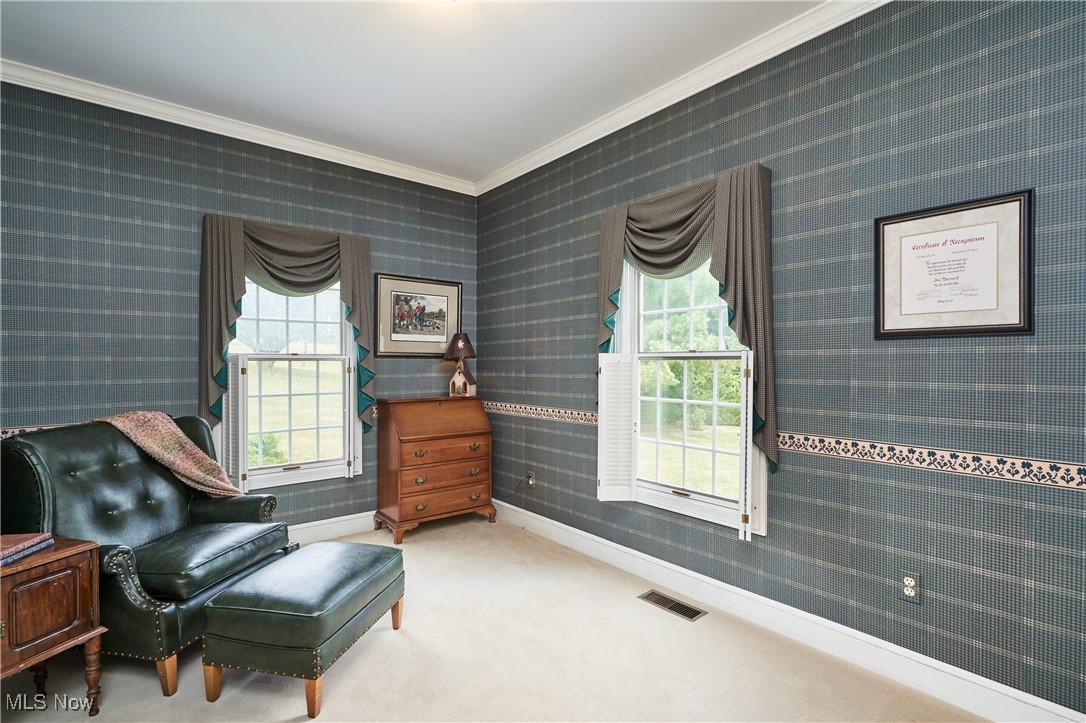 2930 Roundhill Road Akron, OH 44333 - Photo 9 of 34