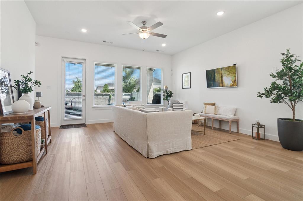 4916 Walking Stick Road McKinney, TX 75071 - Photo 7 of 39