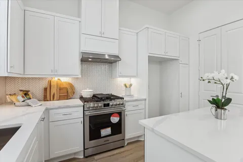 $475,000 | 10923 Brookeshire Chase Lane, Houston, TX 77043