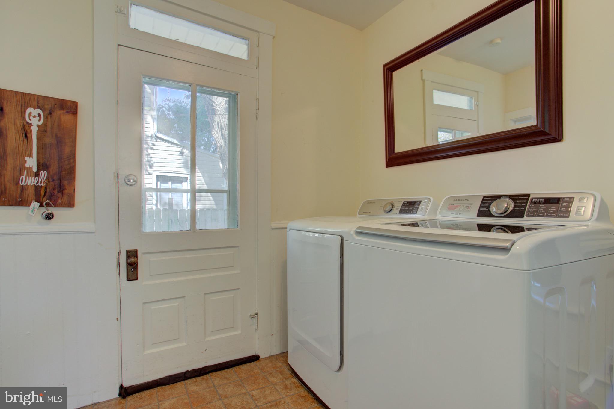 23 West Orange Street Lititz, PA 17543 - Photo 13 of 35